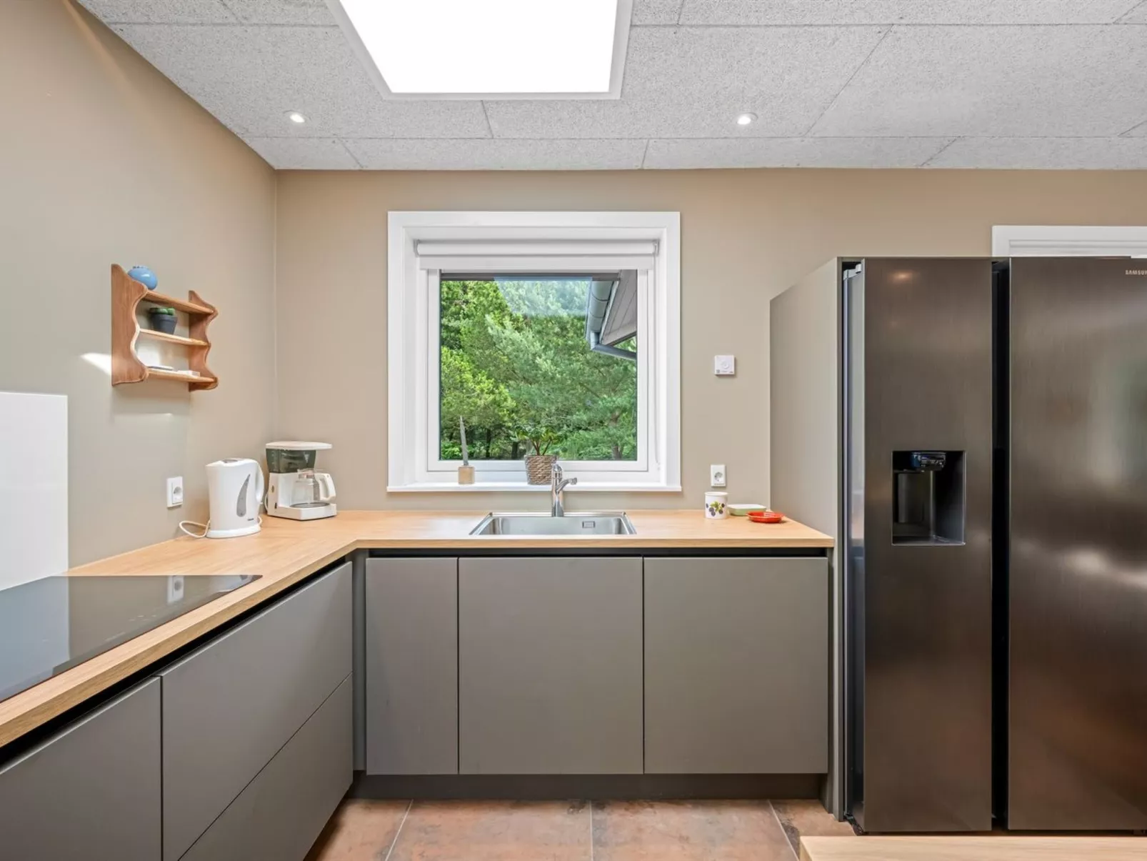 "Baggi" - 900m from the sea-Binnen