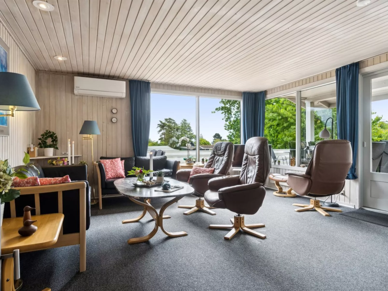 "Blomma" - 300m from the sea-Binnen