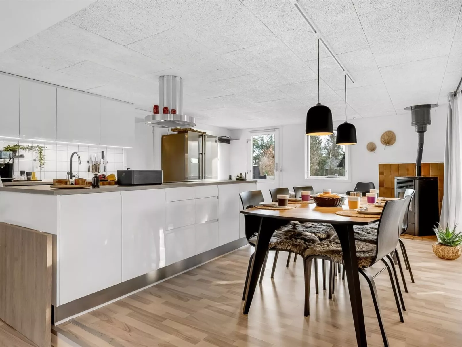 "Tiina" - 500m to the fjord-Binnen