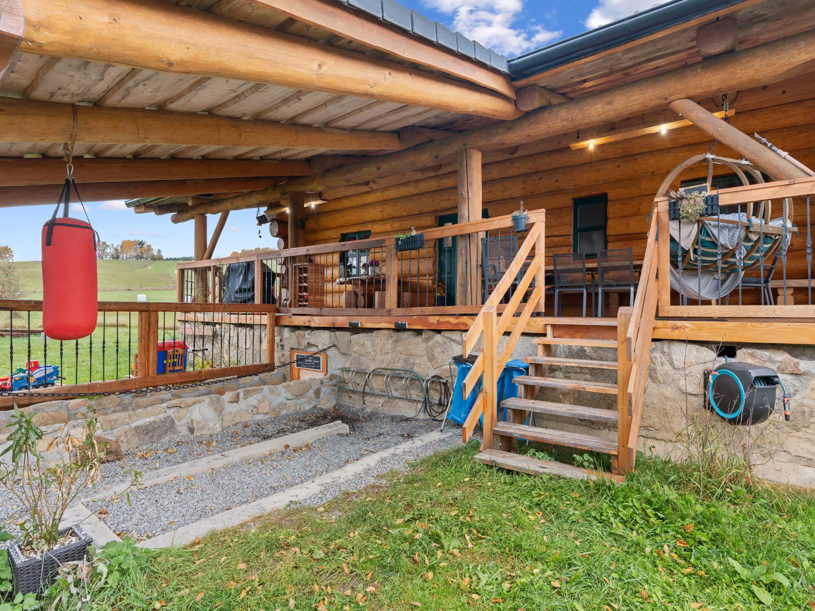 Srub Pohodář-Buiten