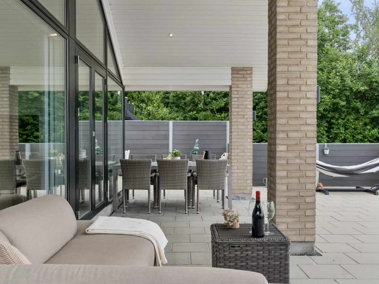 "Thyra" - 50m to the fjord-Buiten