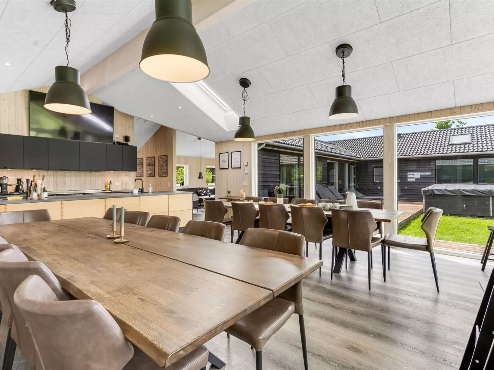 "Matild" - 400m from the sea-Binnen