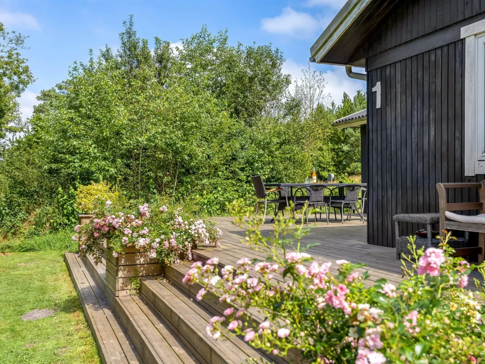 "Eine" -  from the sea-Buiten