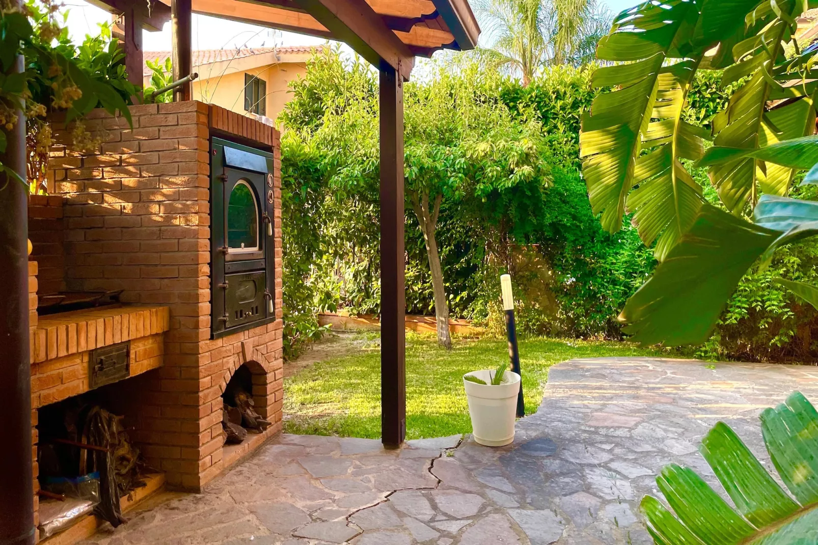 Villa Melograno-Tuinen zomer