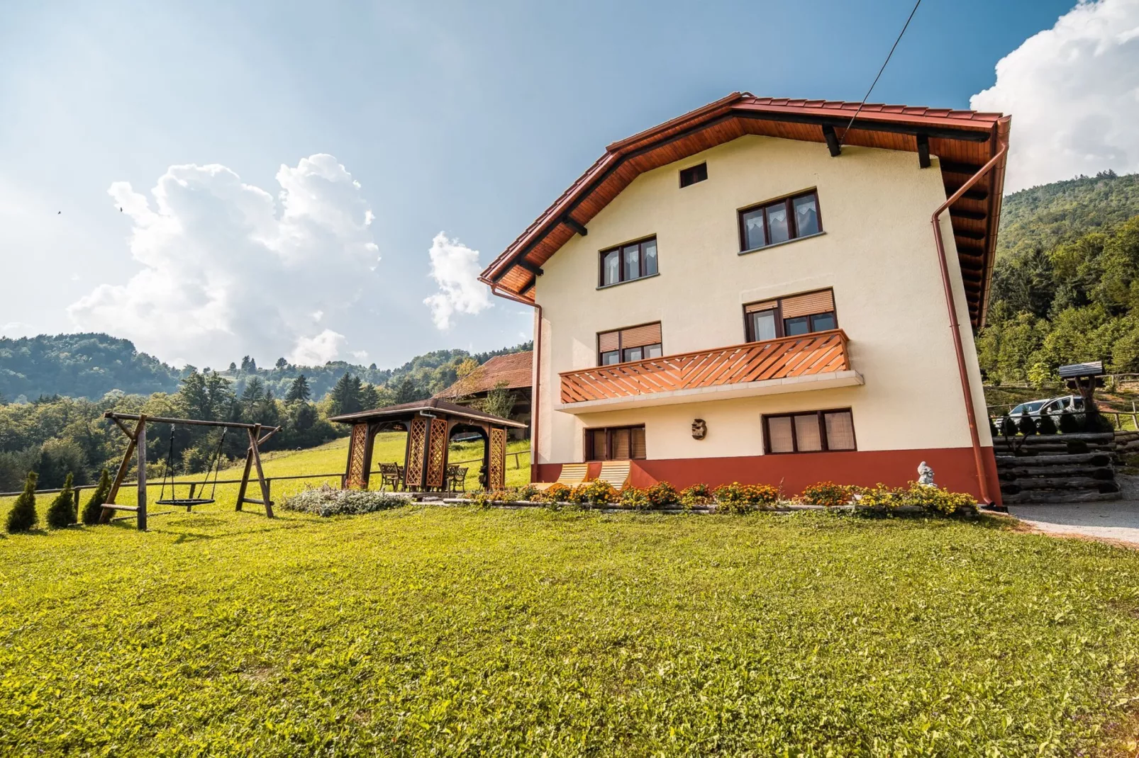 Bloomfield Retreat Country House with Sauna - Three Bedroom Country House-Buitenlucht