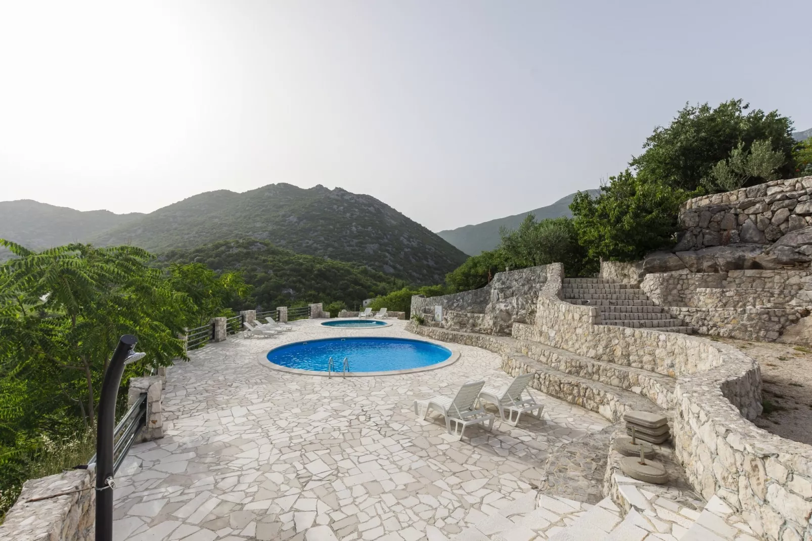Rustical Resort Kokorići with Shared Outdoor Swimming Pool - One Bedroom Apartment with Terrace-Zwembad