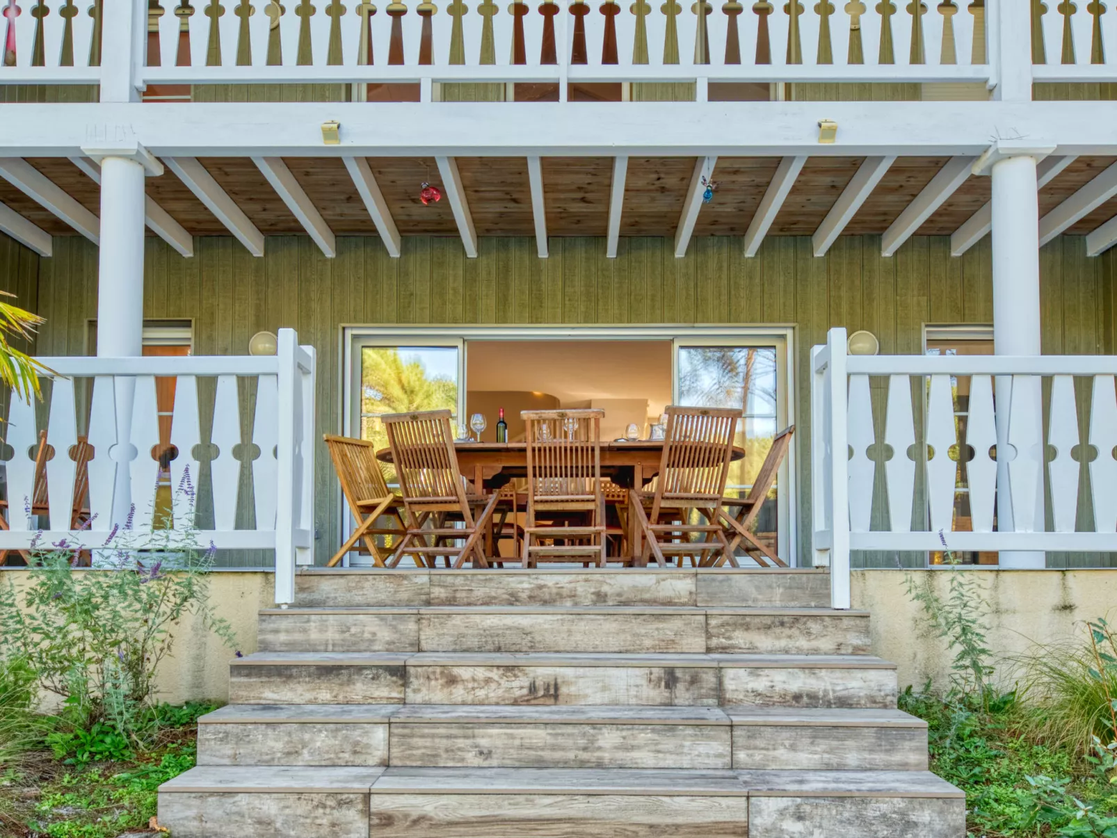 Atlantic Green-Buiten