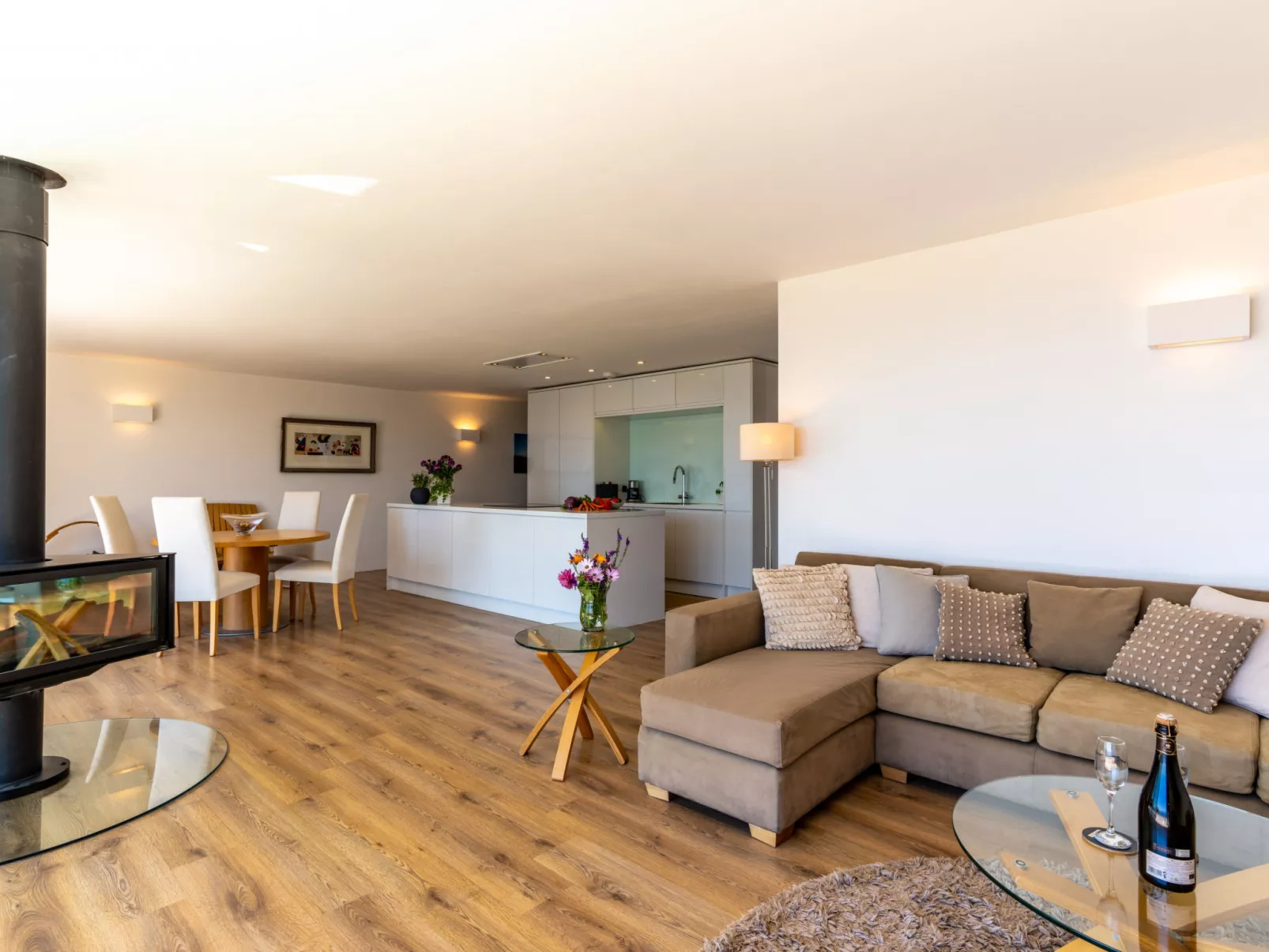 Avalon Sea Views-Binnen