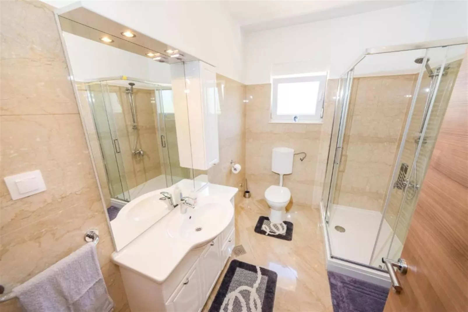 Superior apartment Zadar-Badkamer