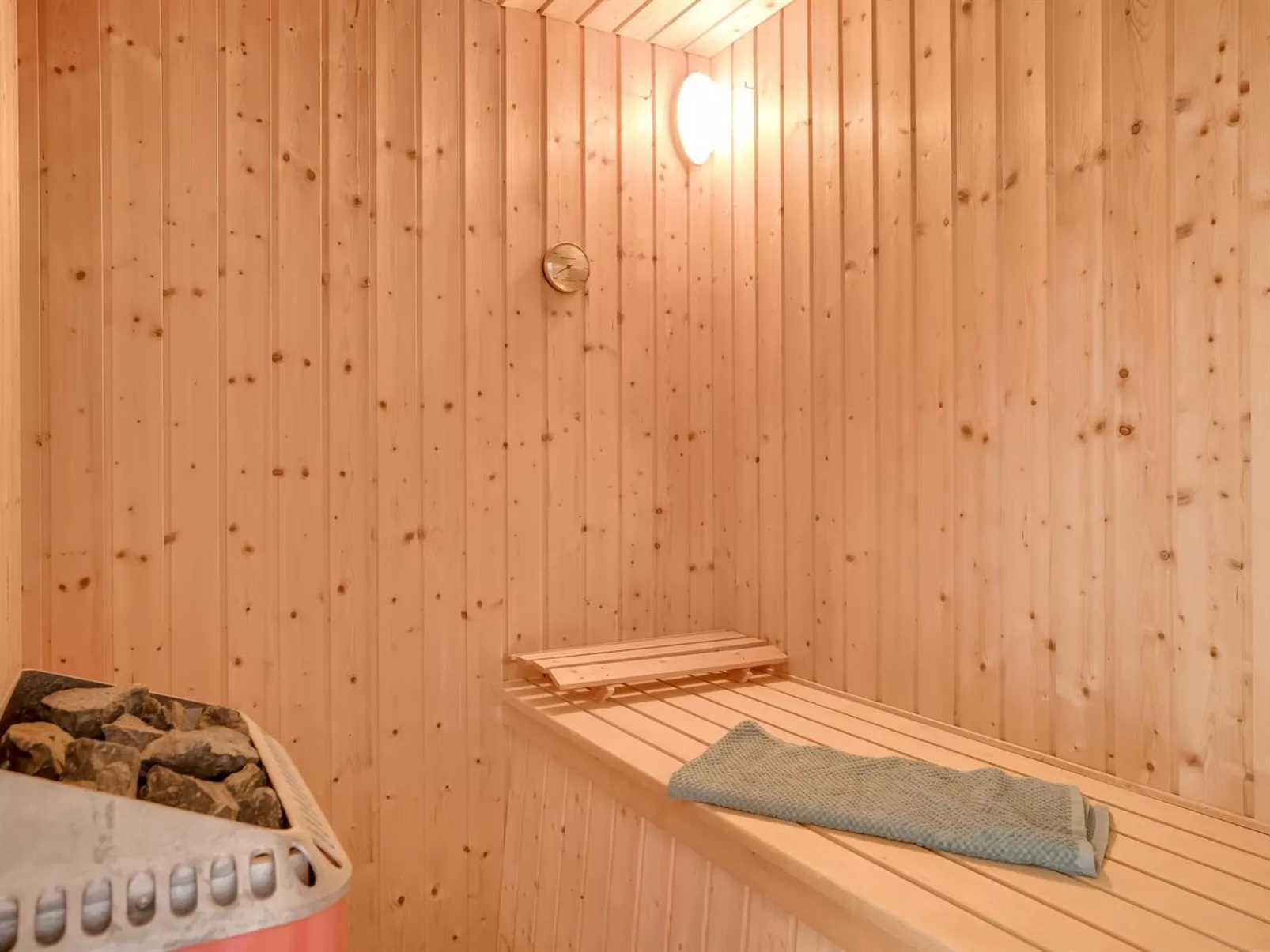 "Bengta" - 200m from the sea-Binnen