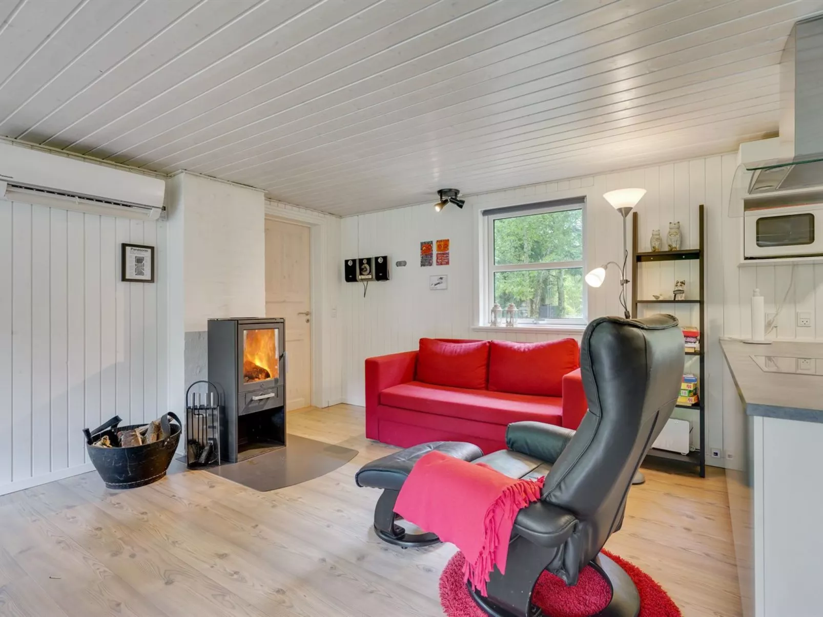 "Dorete" - 2.2km from the sea-Binnen