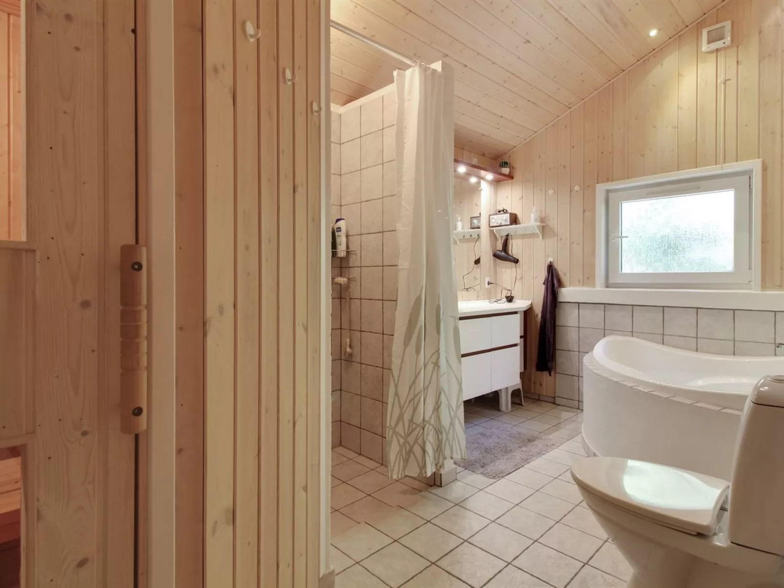 "Aniki" - 1.4km from the sea-Binnen