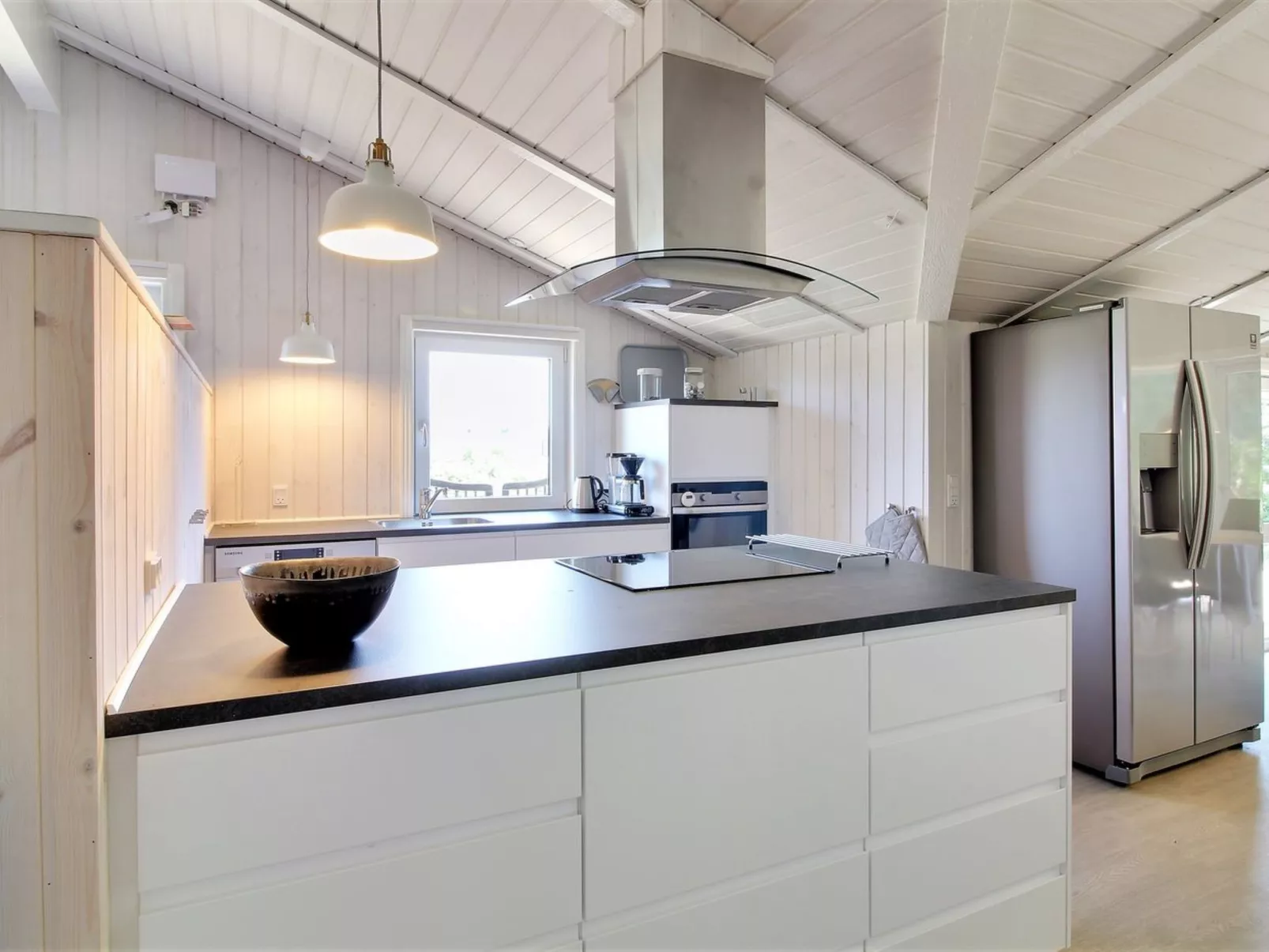 "Sirka" - 200m from the sea-Binnen