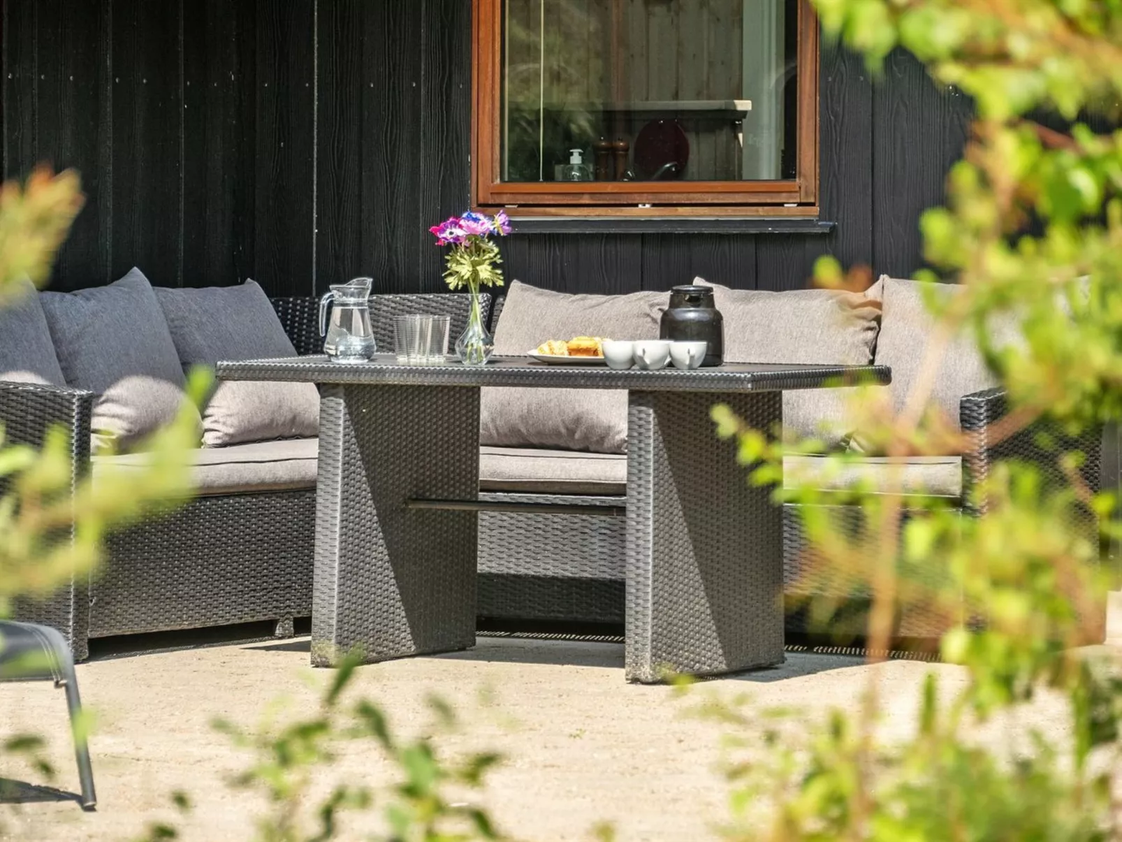 "Jonas" - 2.4km from the sea-Buiten