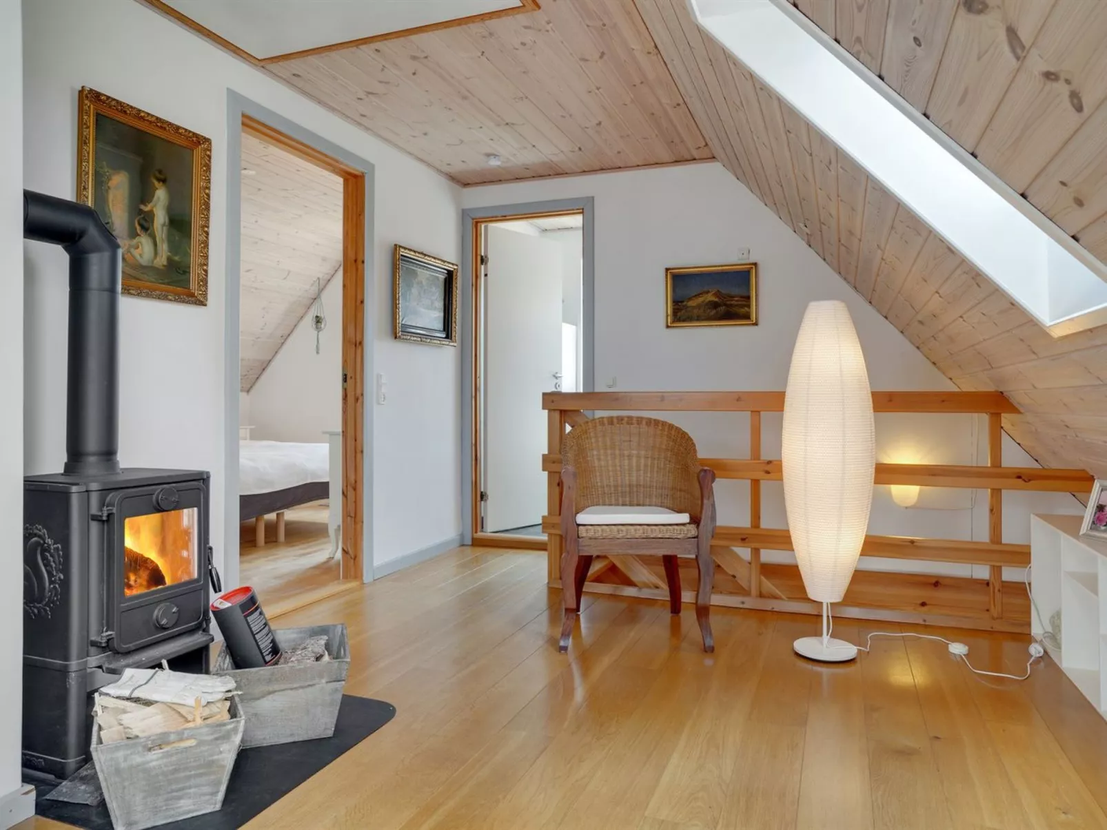 "Eivi" - 150m from the sea-Binnen