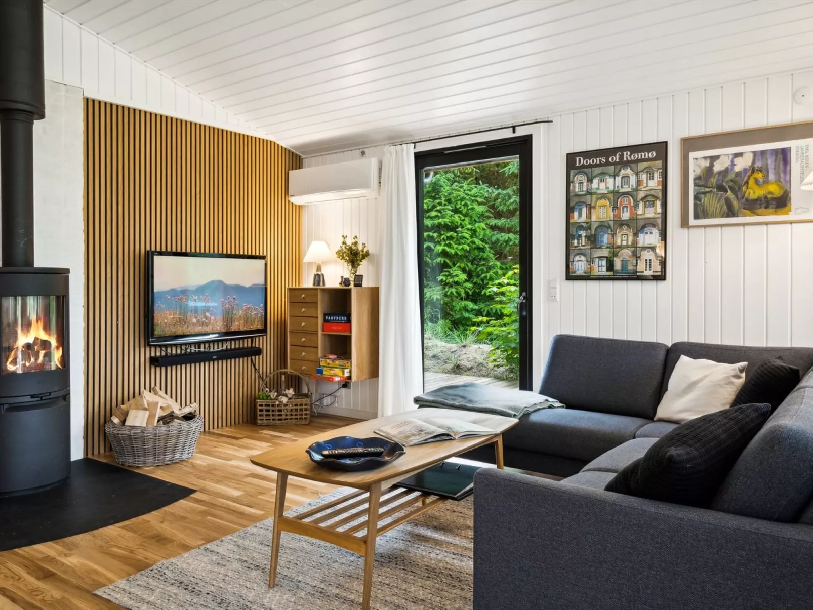 "Santuzza" - 3.9km from the sea-Binnen