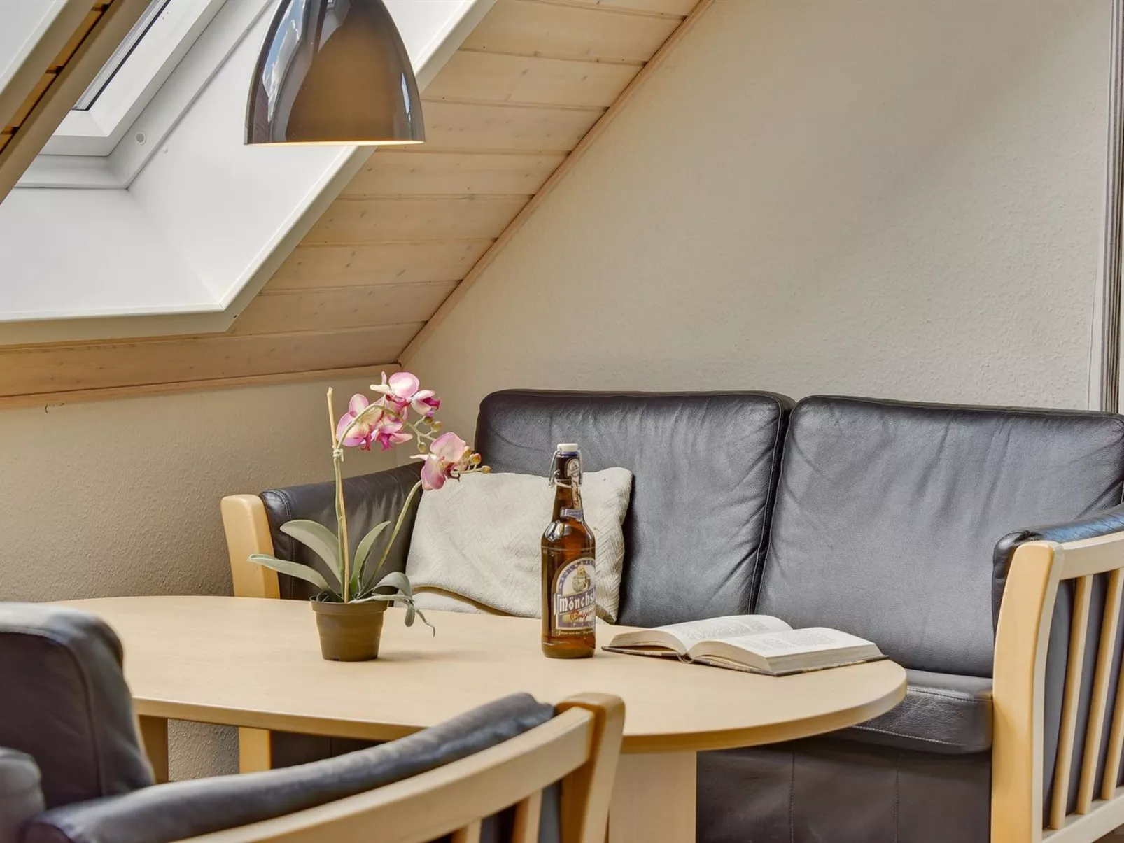 "Fausta" - 150m to the fjord-Binnen