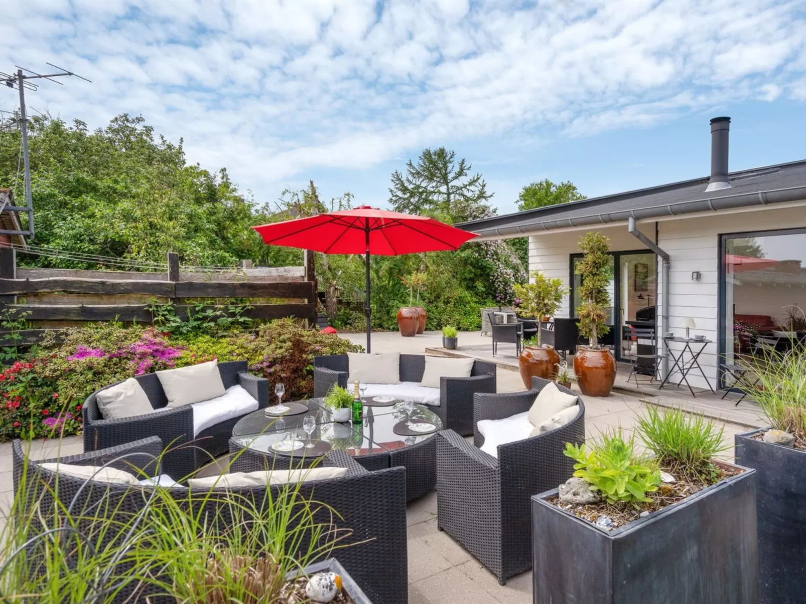 "Biorn" - 70m from the sea-Buiten