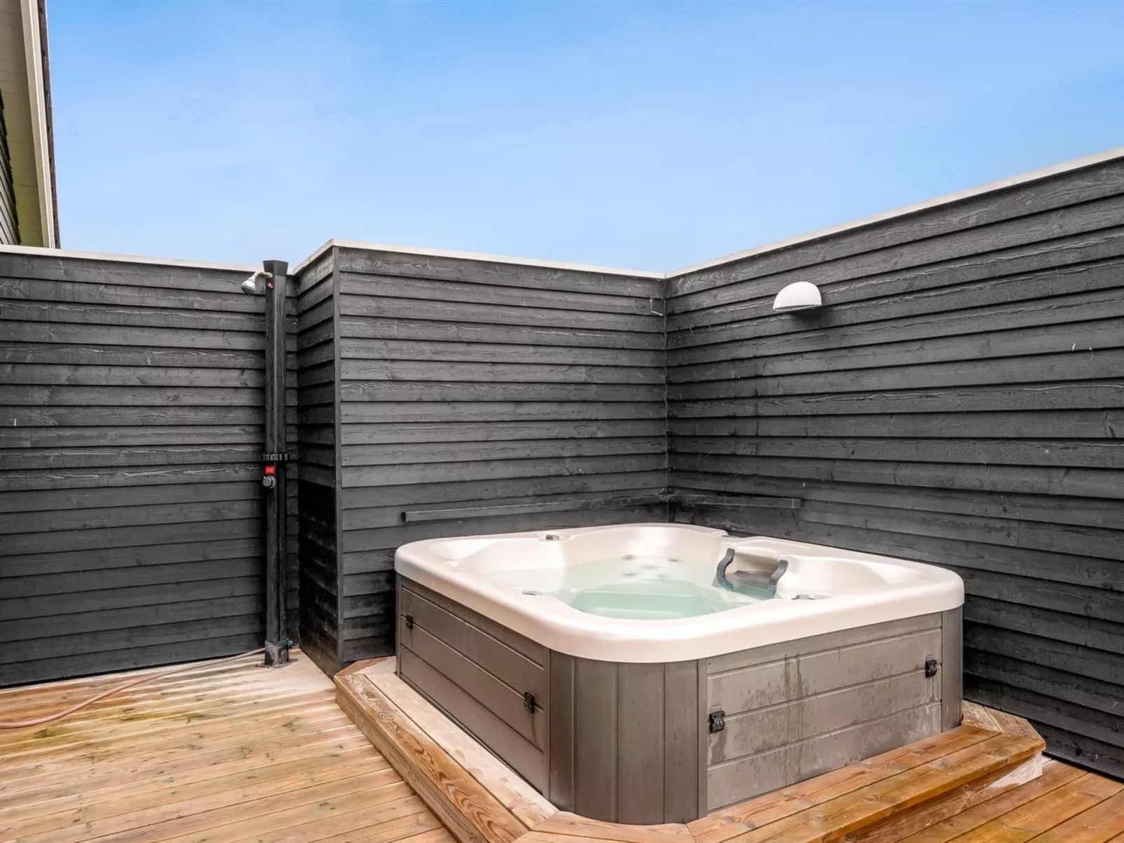 "Markku" - 400m from the sea-Buiten