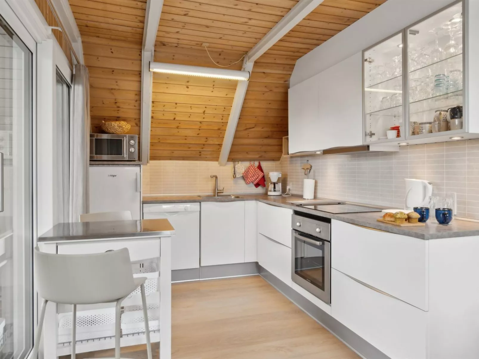 "Wale" - 3.3km from the sea-Binnen