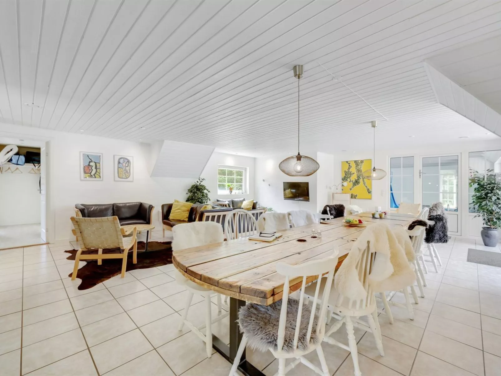 "Erla" - 2.3km from the sea-Binnen