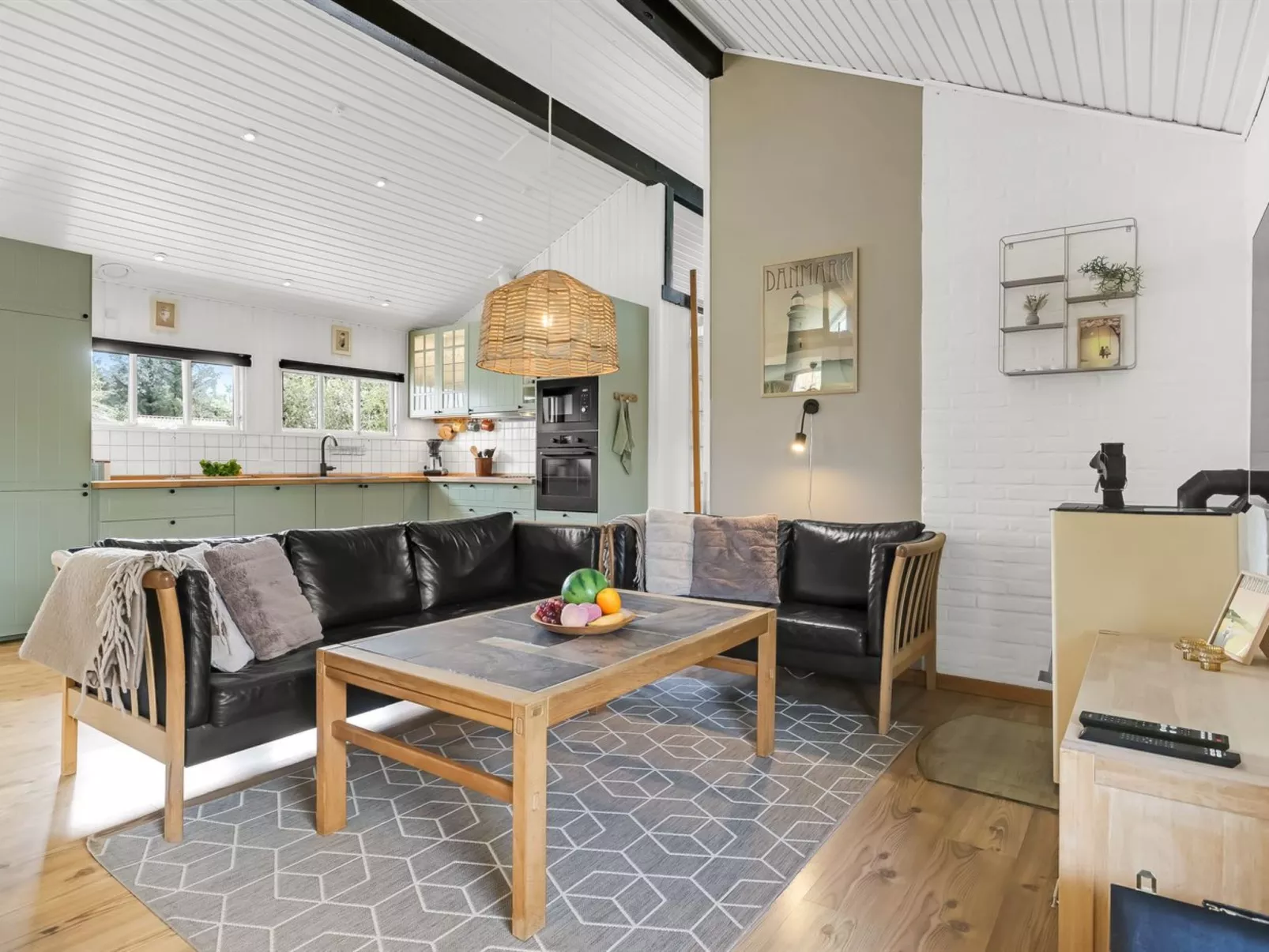 "Lempi" - 300m from the sea-Binnen