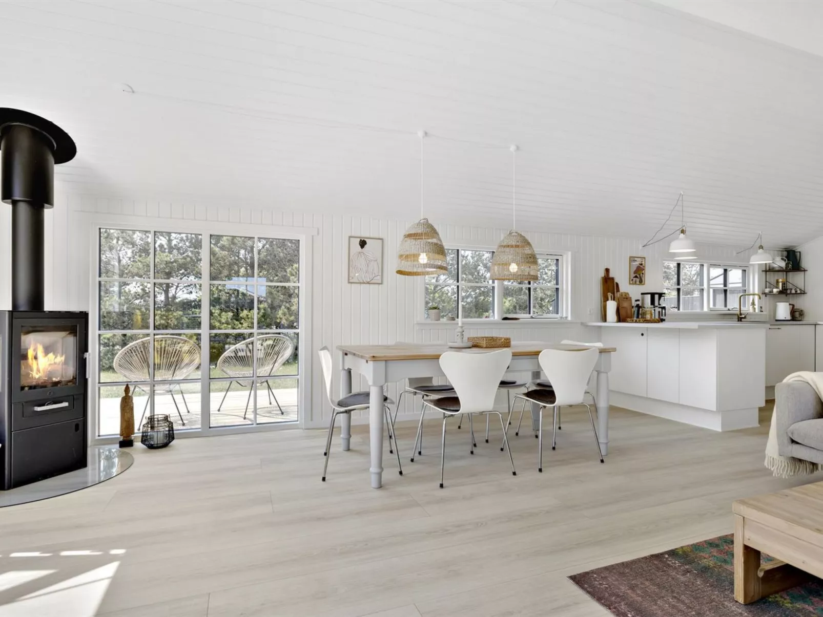 "Sheyla" - 150m from the sea-Binnen