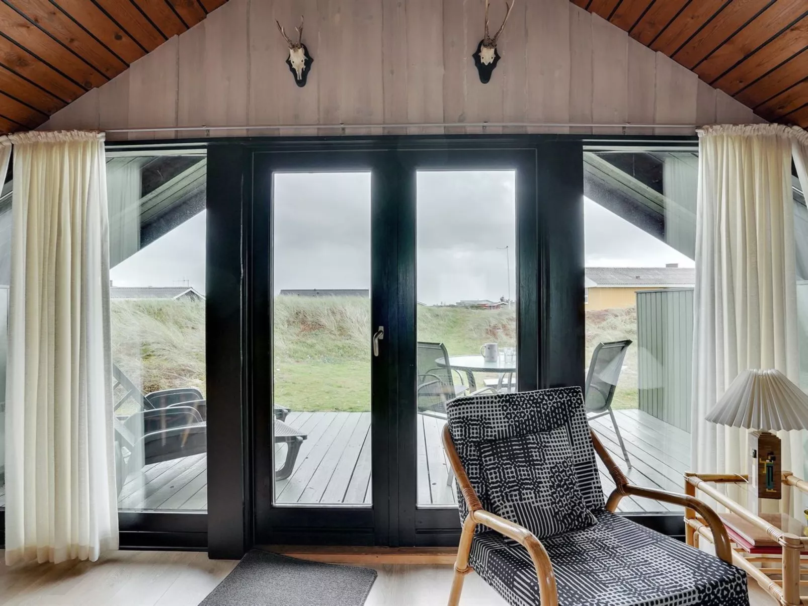 "Ardan" -  from the sea-Binnen