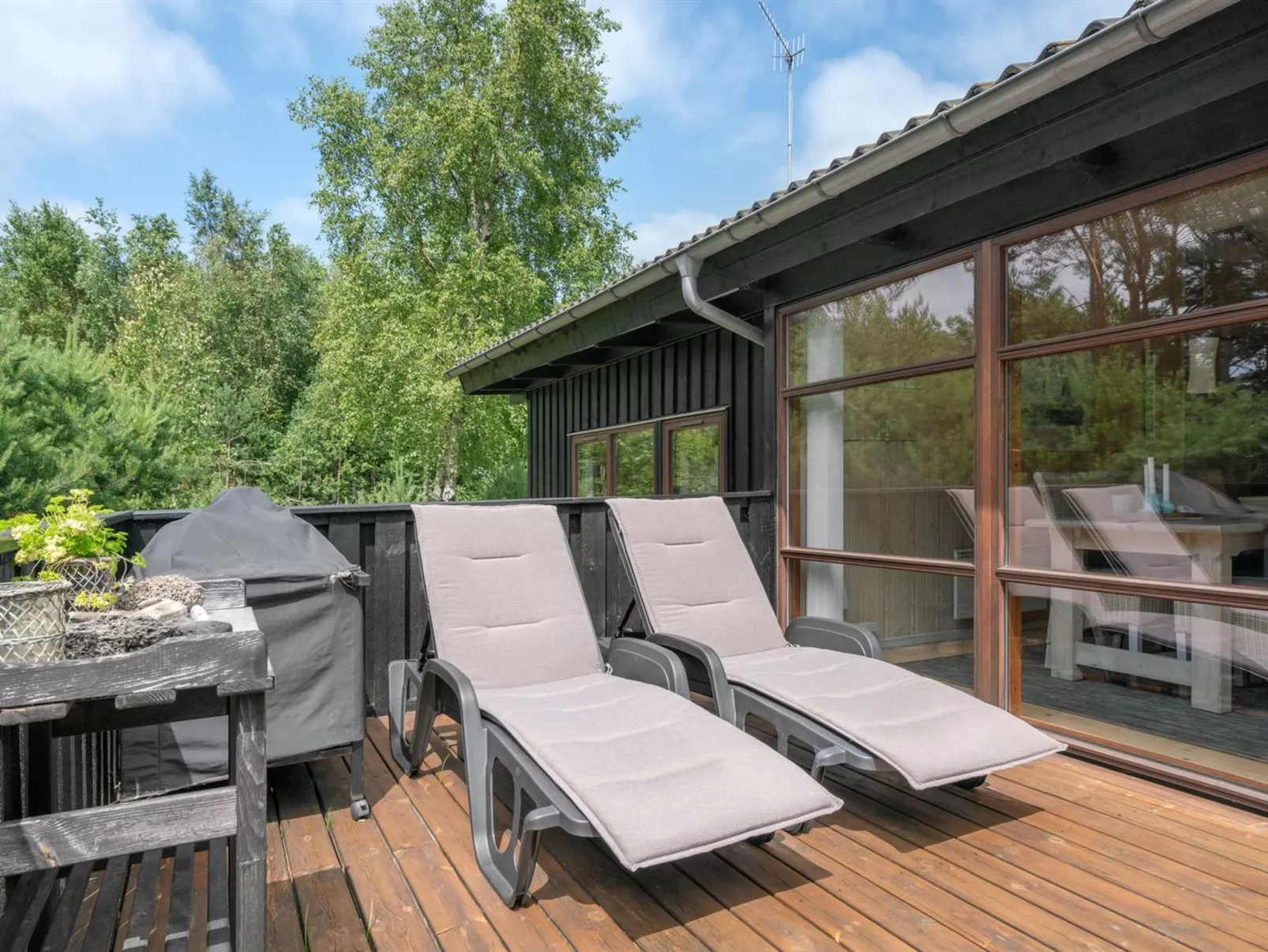 "Mine" - 300m from the sea-Buiten