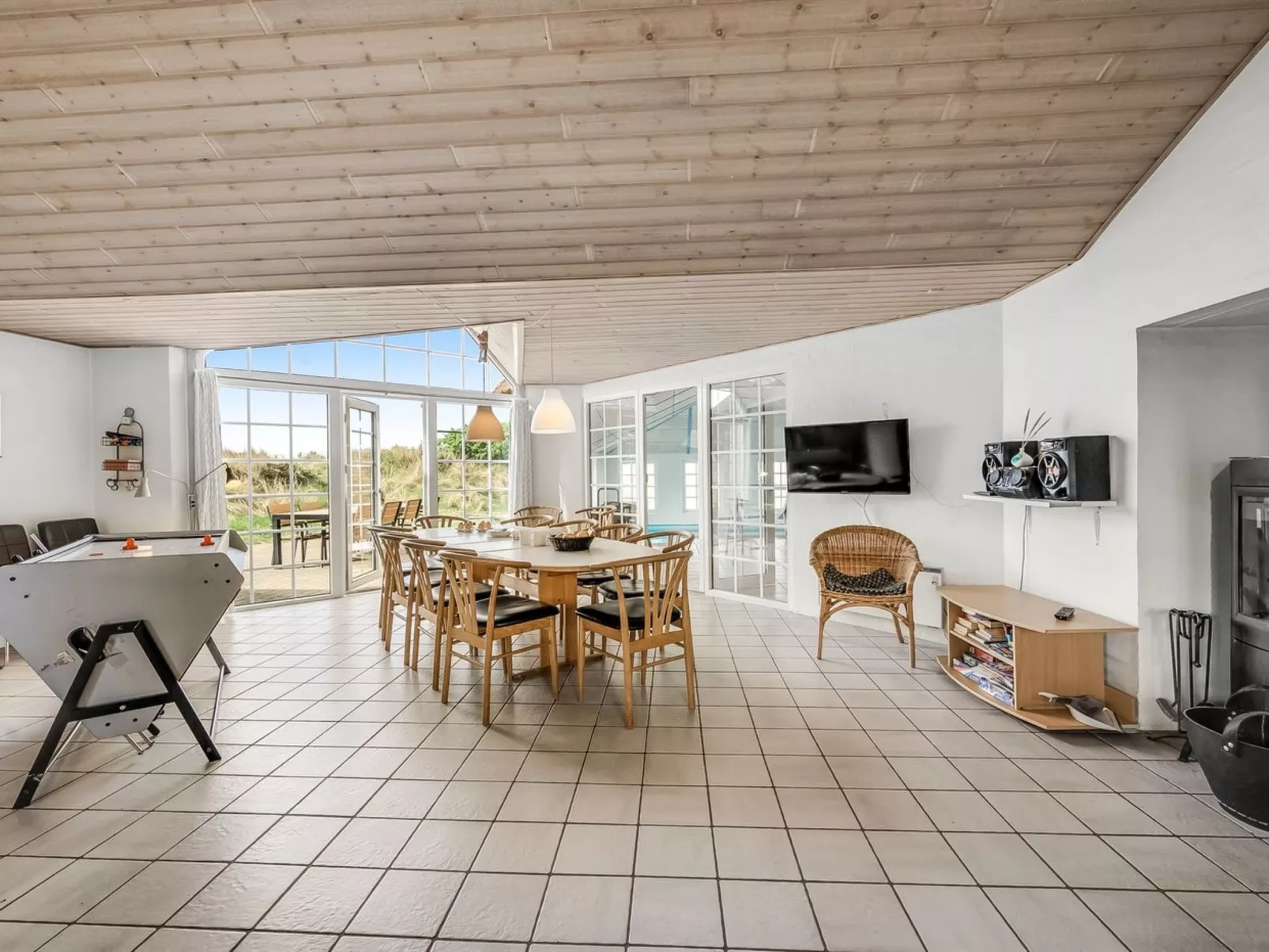 "Edlef" - 800m from the sea-Binnen