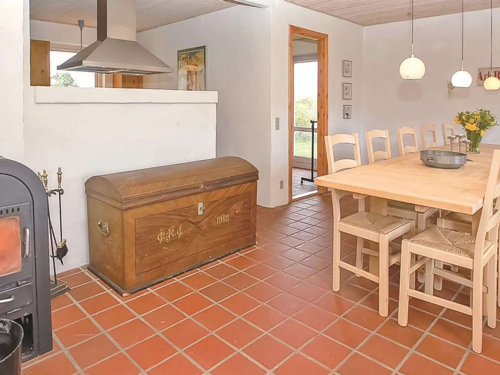 "Cajsa" - 200m from the sea-Binnen