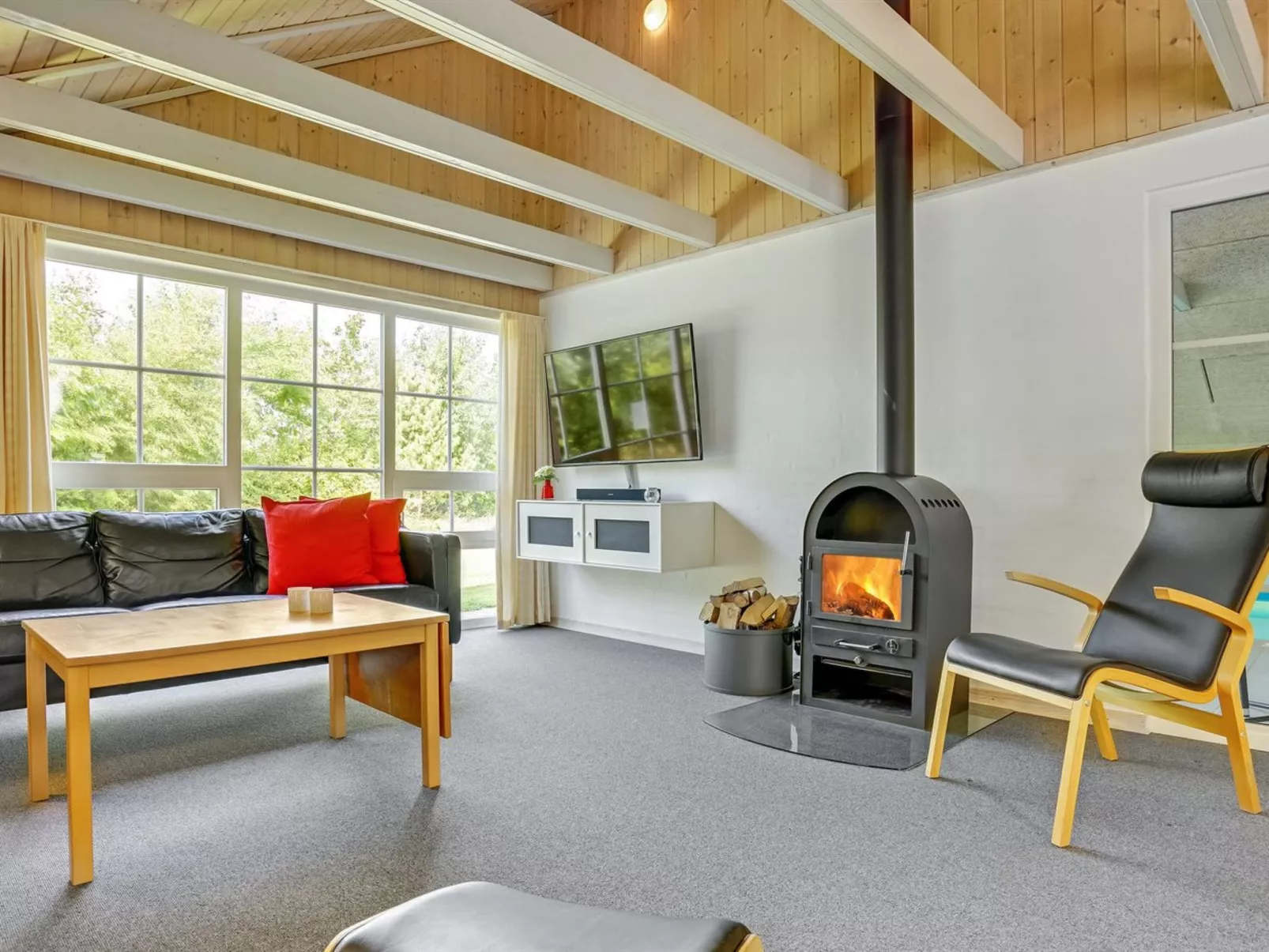 "Munder" - 1.2km to the fjord-Binnen