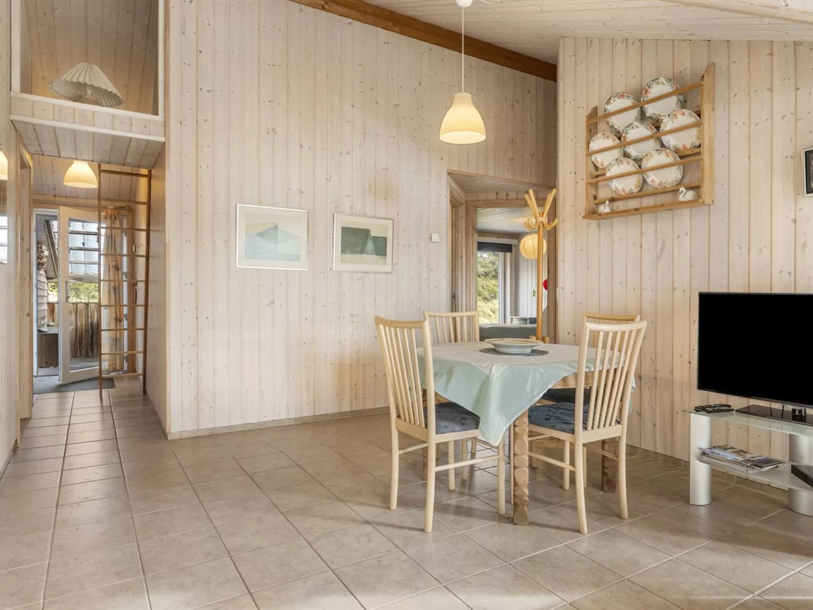 "Frieda" - 250m from the sea-Binnen