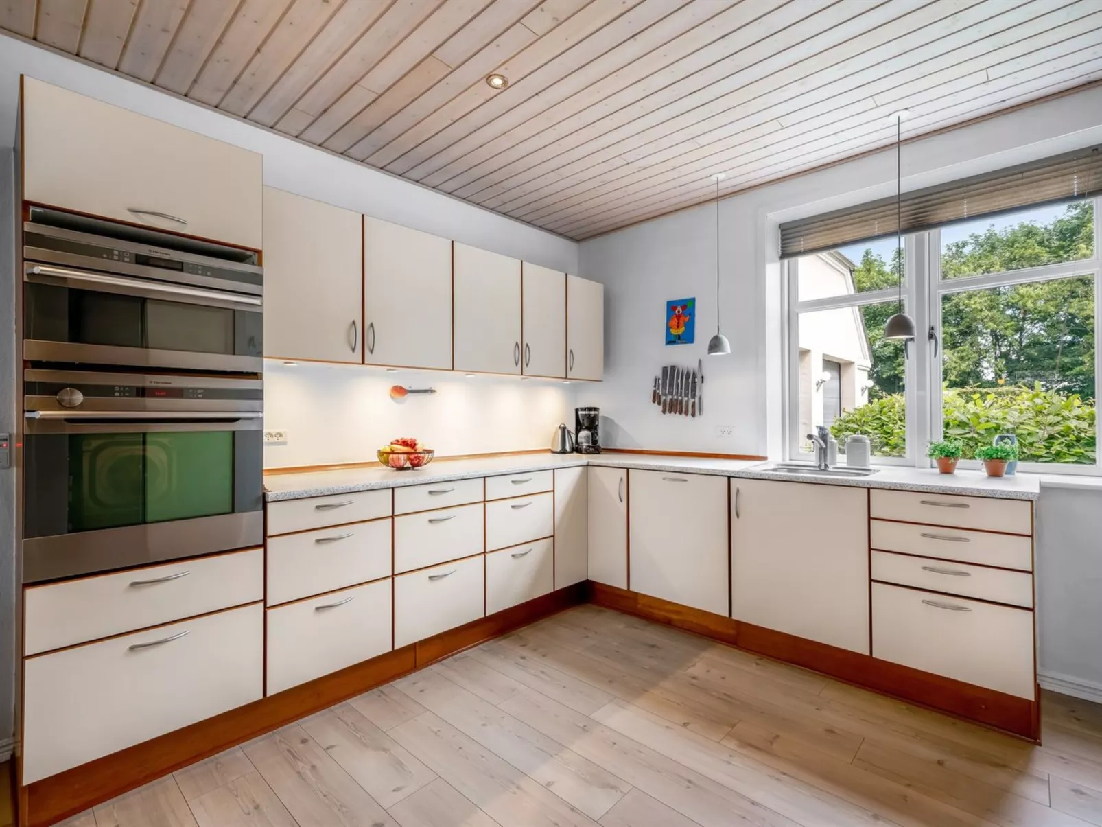 "Amma" - 21km from the sea-Binnen