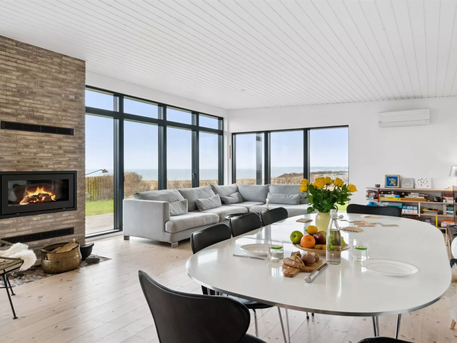 "Niesina" - 100m from the sea-Binnen