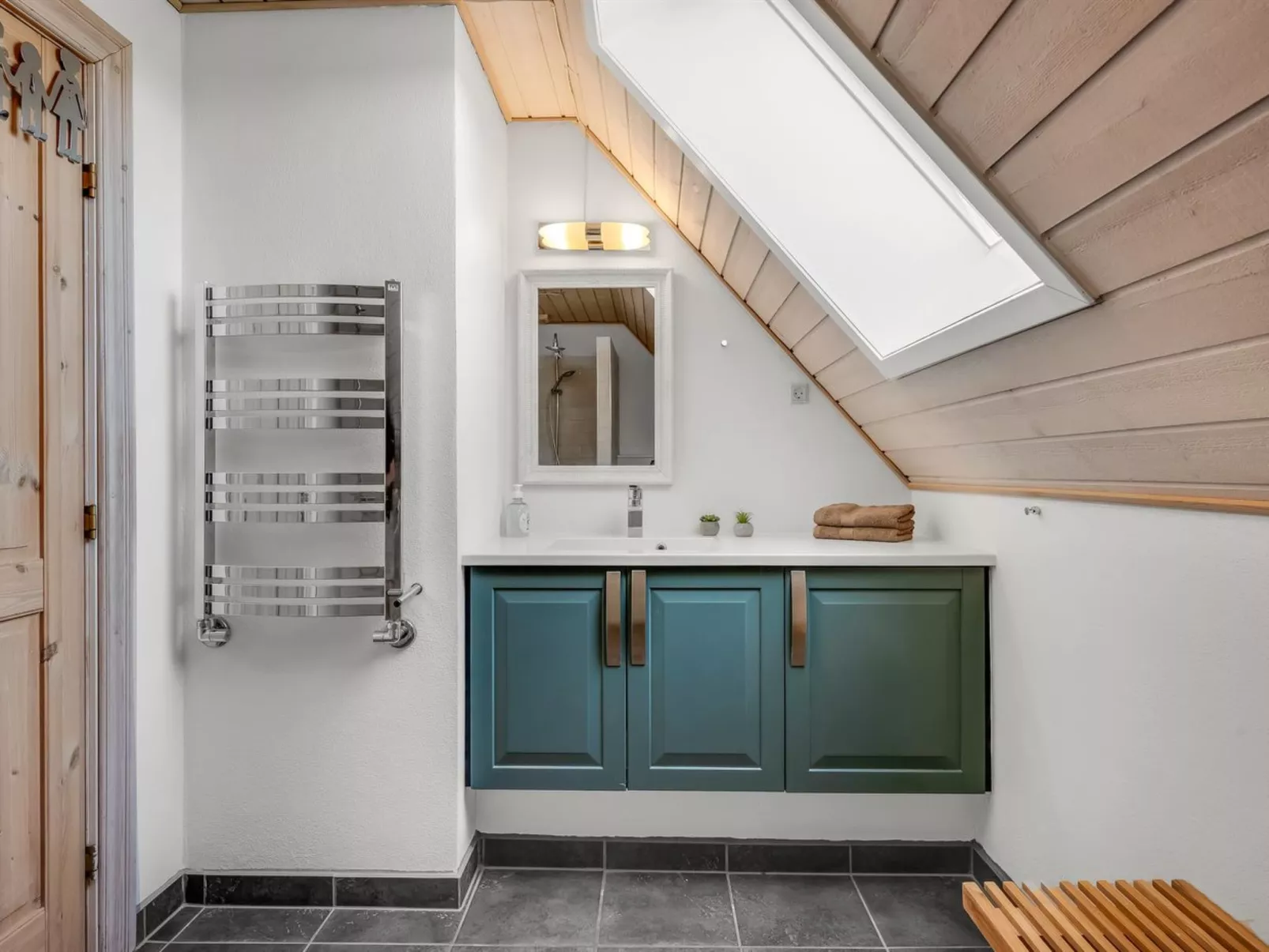 "Adia" - 300m from the sea-Binnen