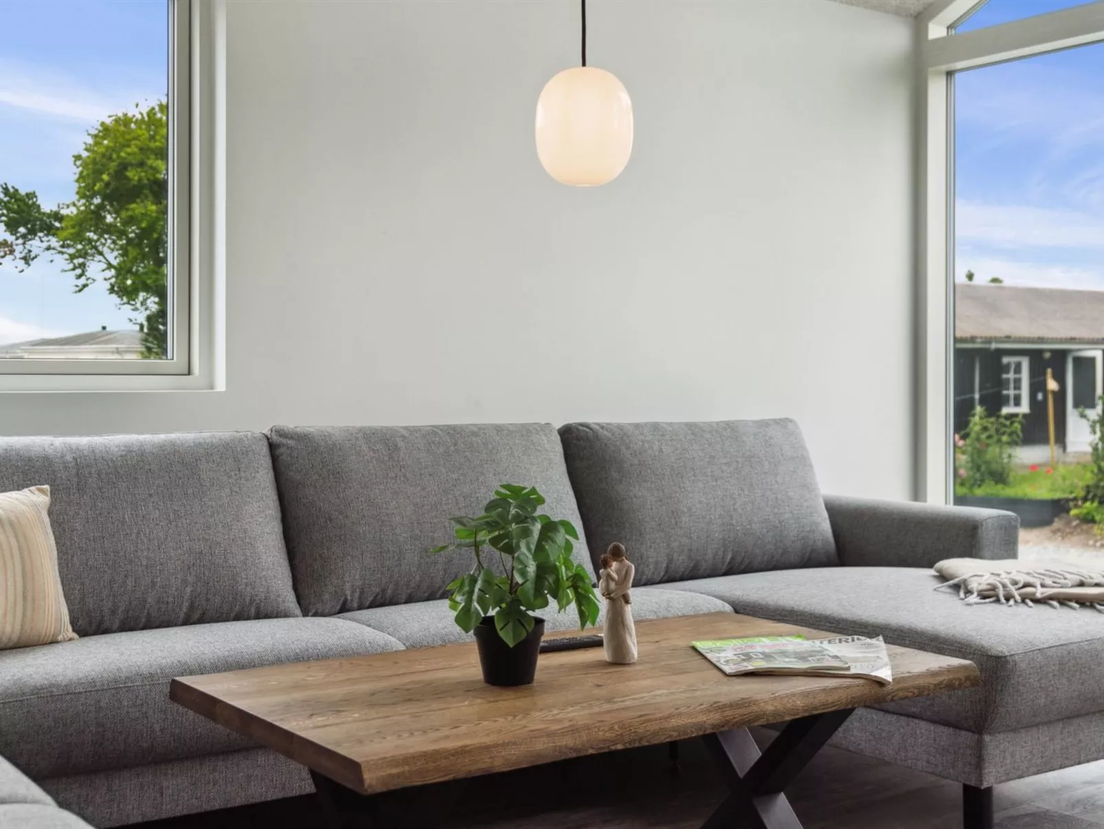 "Stygg" - 75m from the sea-Binnen