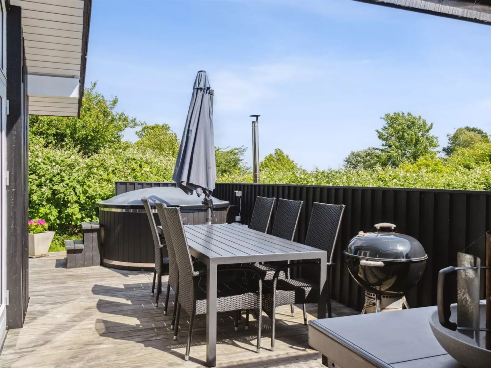 "Tuulikki" - 100m from the sea-Binnen