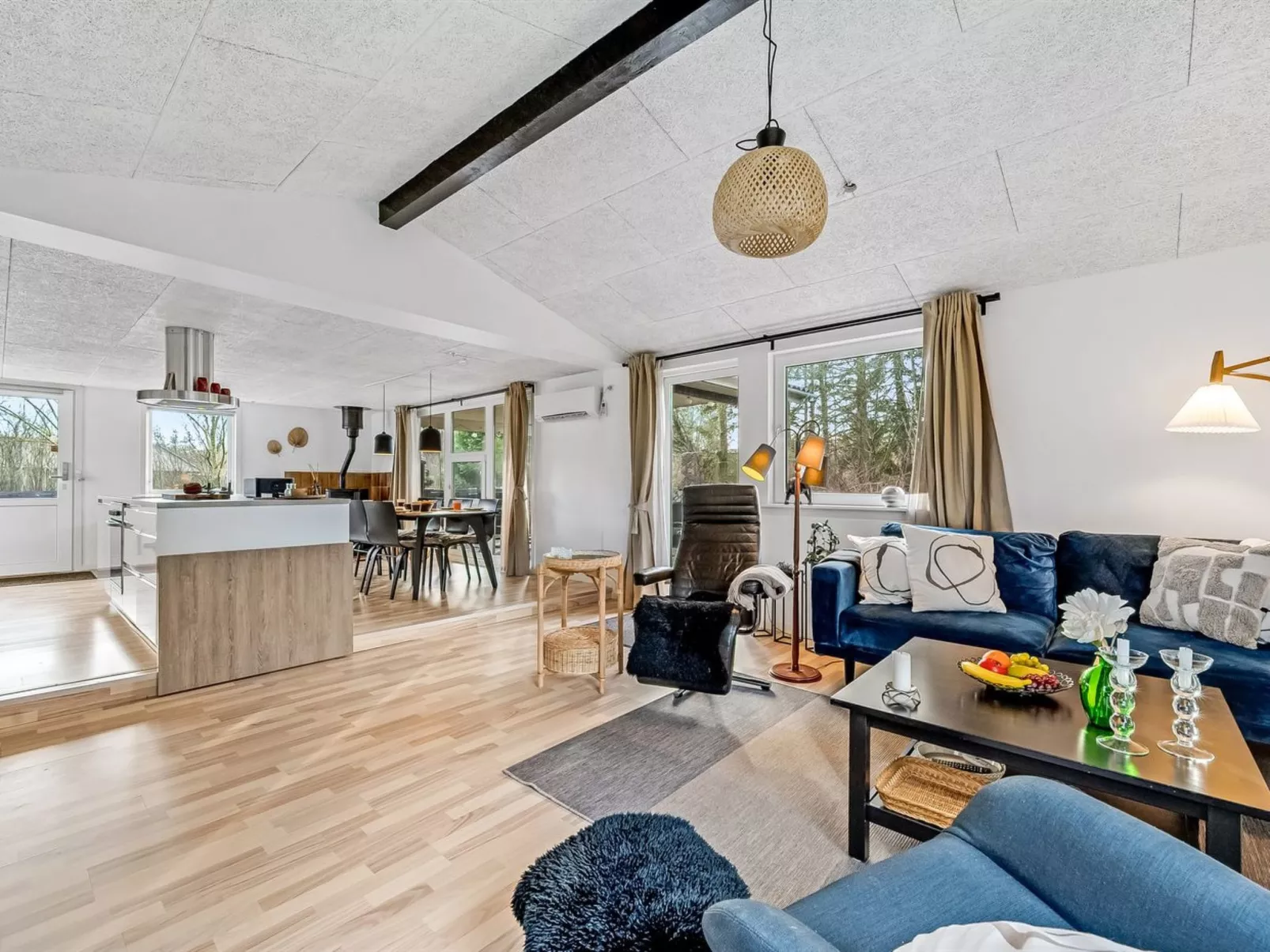 "Tiina" - 500m to the fjord-Binnen