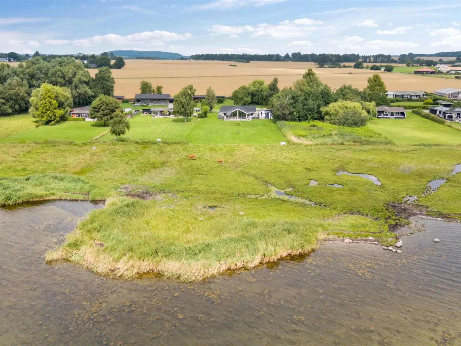 "Thyra" - 50m to the fjord-Buiten