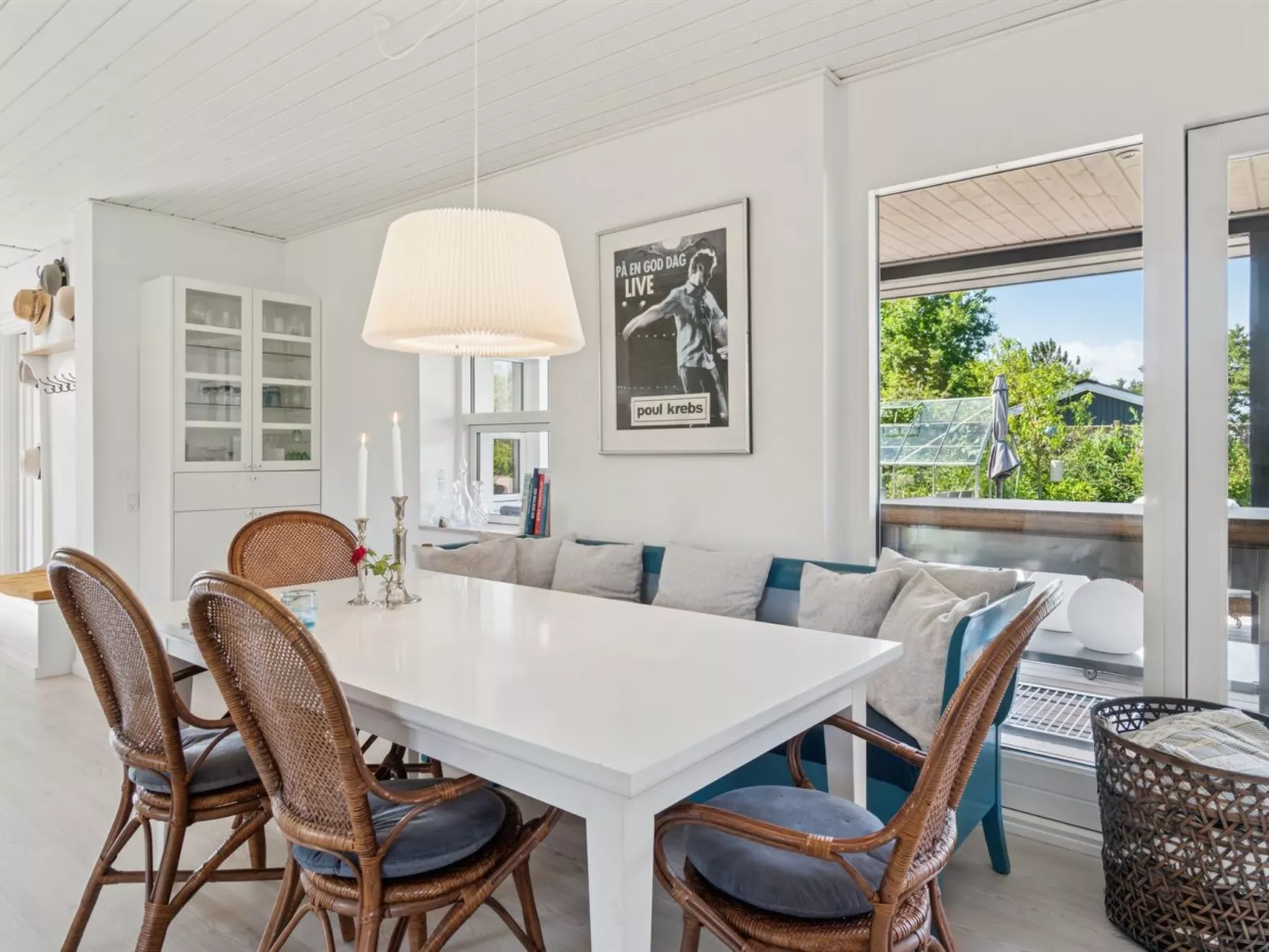 "Botwith" - 125m from the sea-Binnen