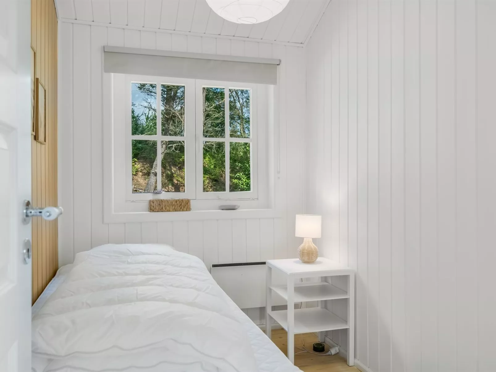 "Thorgny" - 350m to the fjord-Binnen