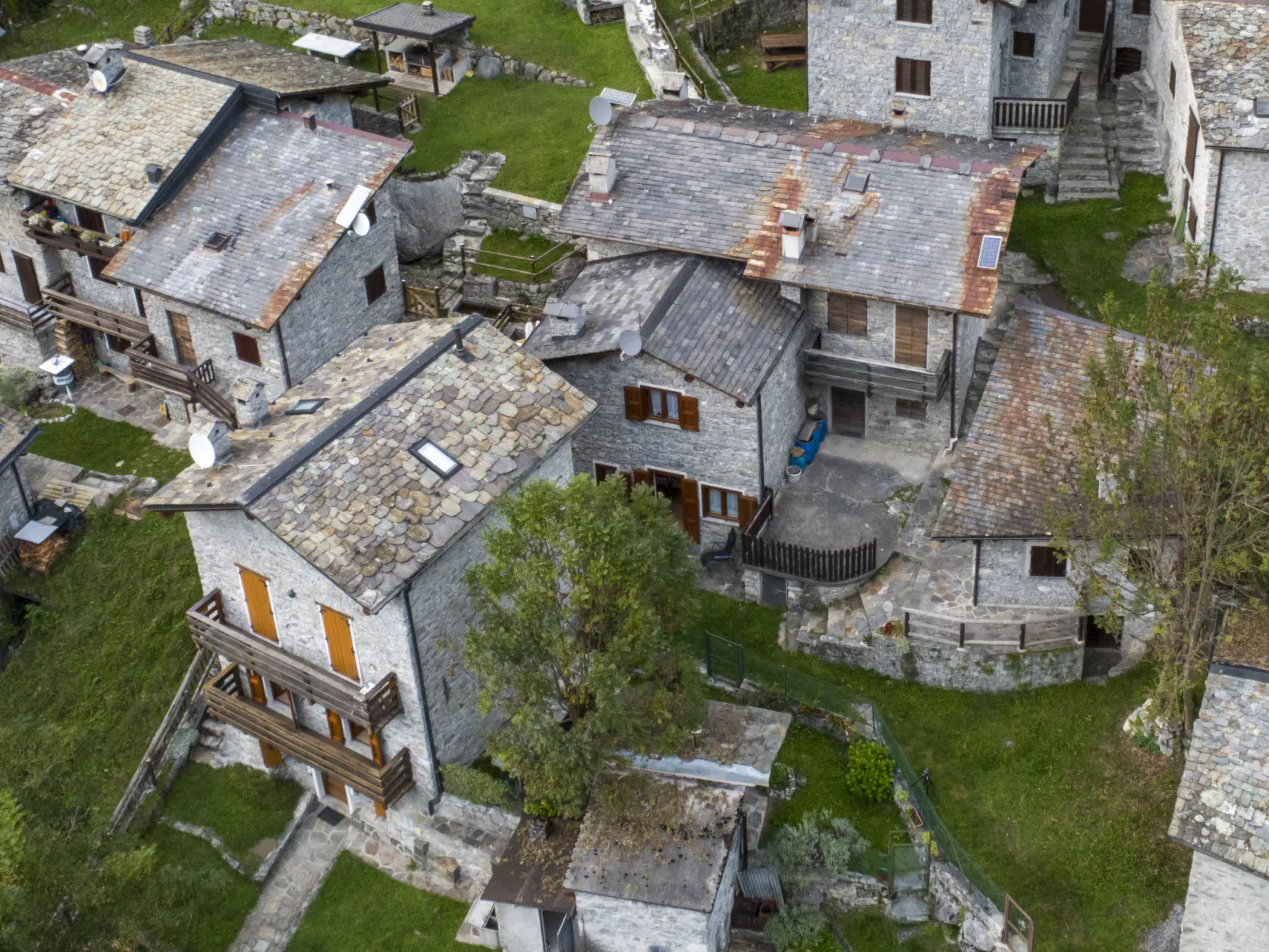 Val di Mello Mountain Flat-Buiten