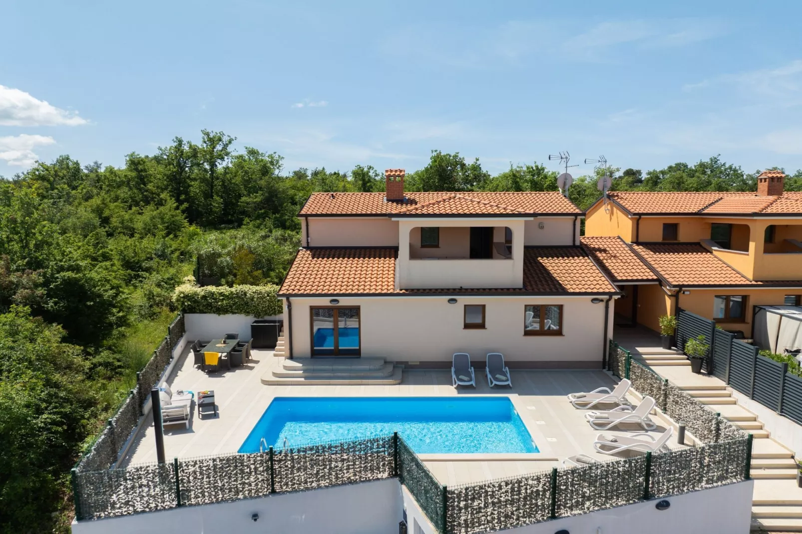 Holiday Home Mlačić - Three Bedroom Holiday Home with Pool-Uitzicht