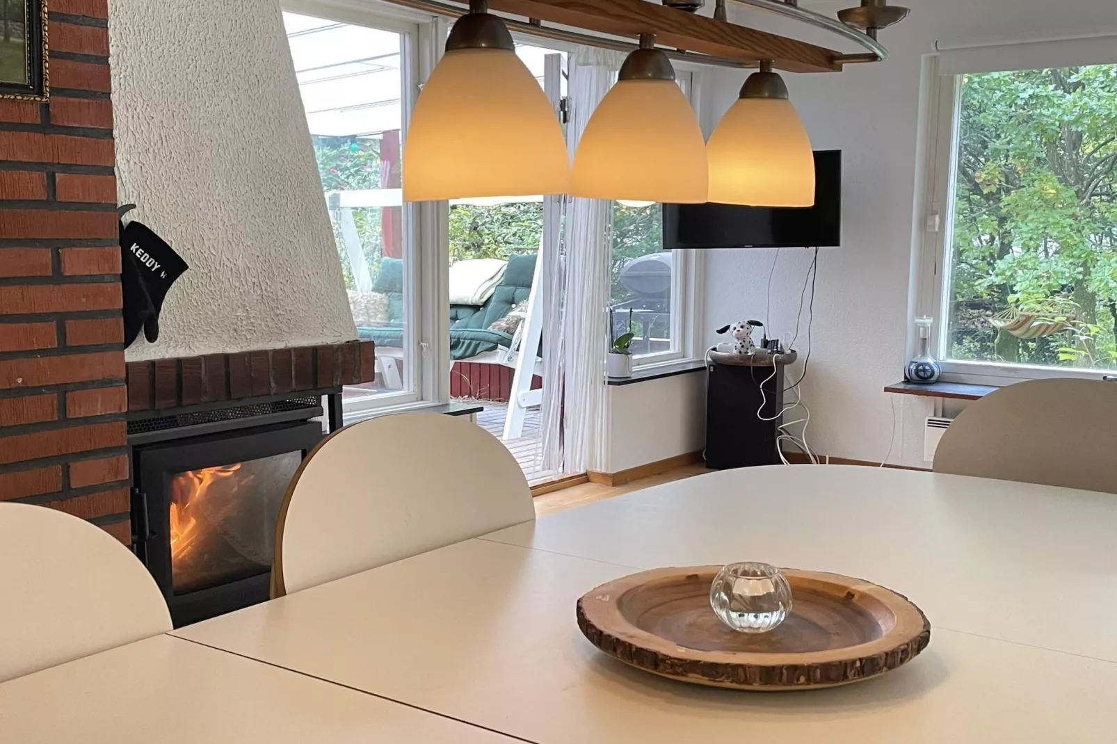 Charmante cottage aan het meer met sauna-Binnen