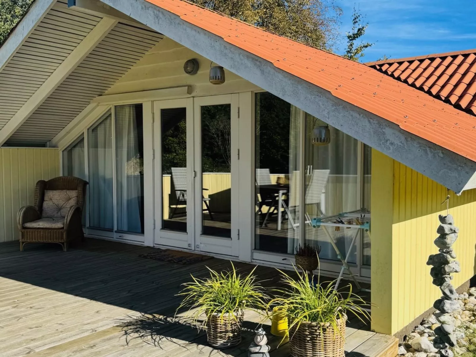 "Lenny" - 500m from the sea-Buiten