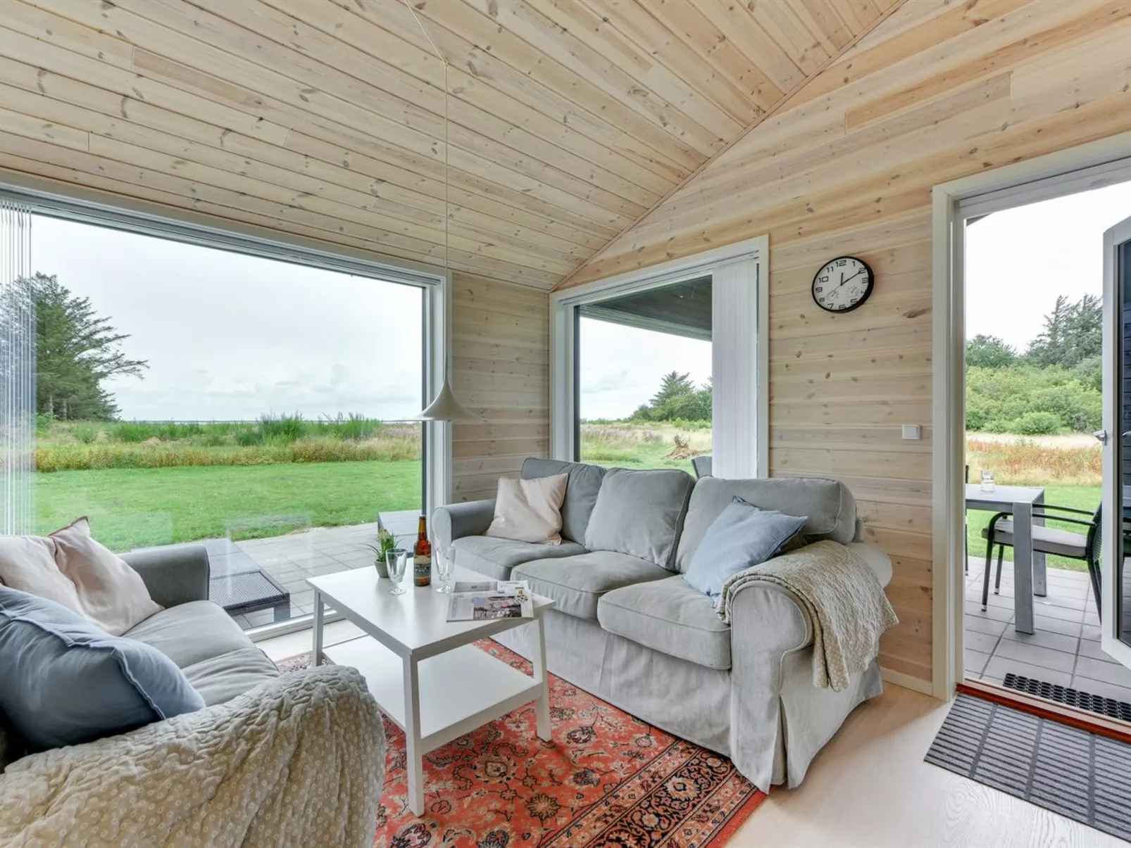 "Tindra" - 30m to the fjord-Binnen