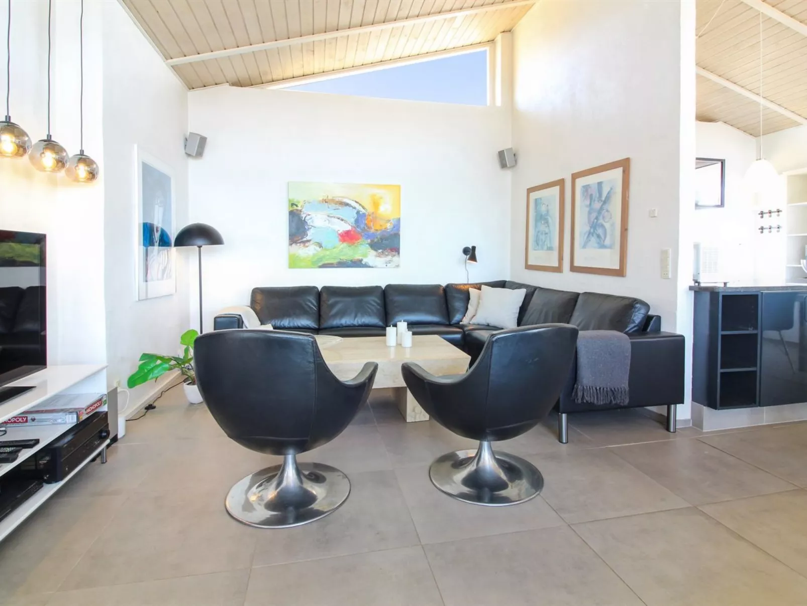 "Judeth" - 300m from the sea-Binnen