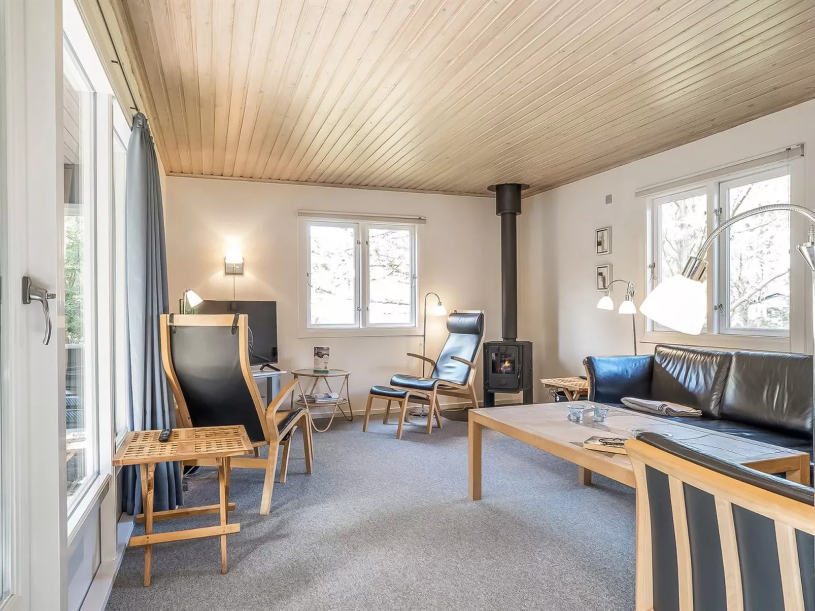 "Lökea" - 800m from the sea-Binnen