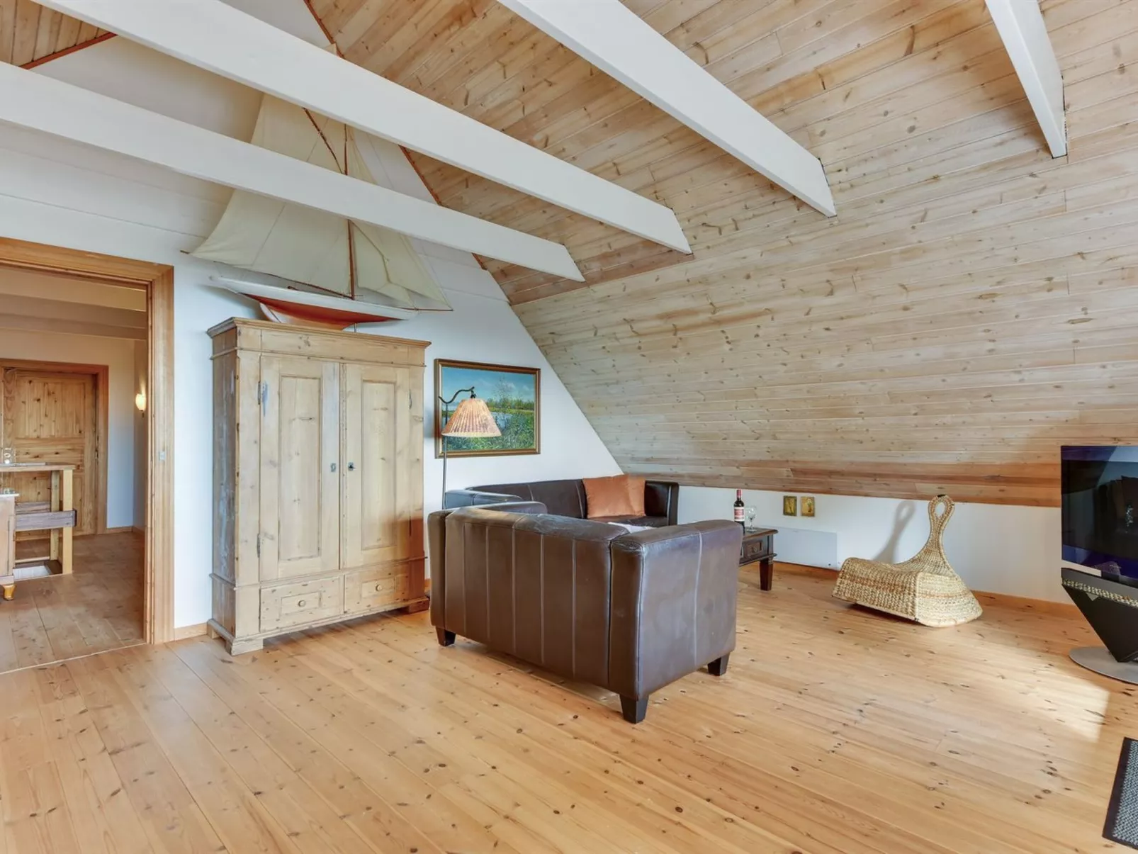 "Iiro" - 2.5km from the sea-Binnen